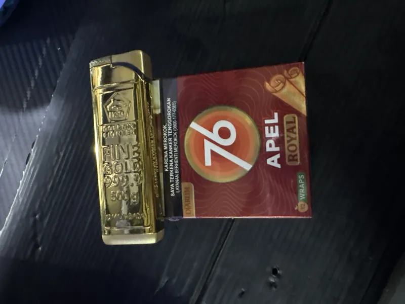 76 Apel Royal